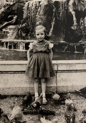 Dominique at Fontaine Bartholdi in Lyon