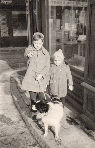 Dominique with Zizou and Jacquou in 1957